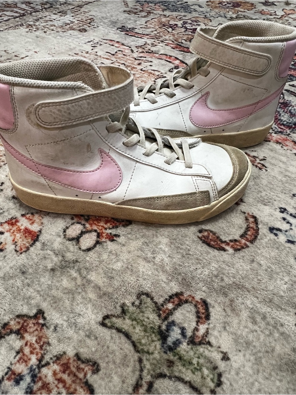 Nike Kids High-Top Sneakers in White and Pink